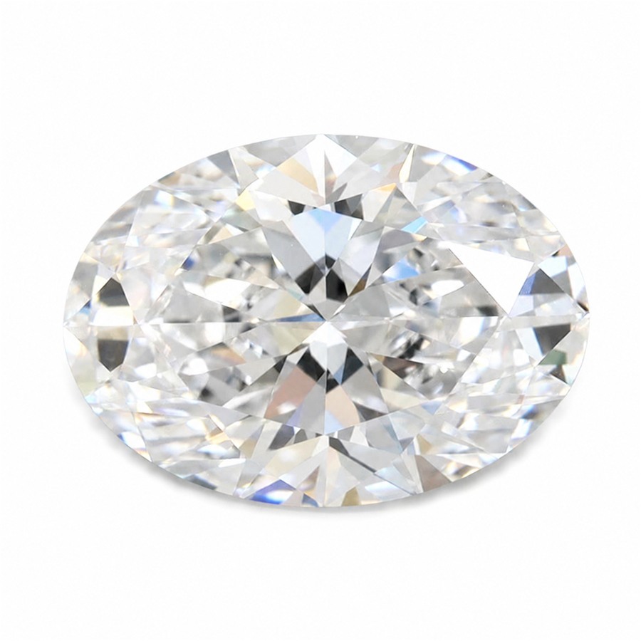 Oval lab-grown diamond